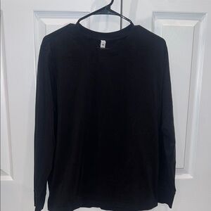 Women’s Black Lululemon Long Sleeve